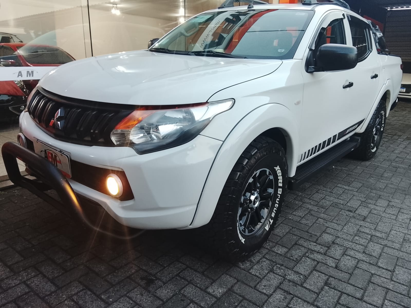 Mitsubishi L200 Tri. Outd. Glx 2.4 Cd 4X4 Die. Mec. - foto 14