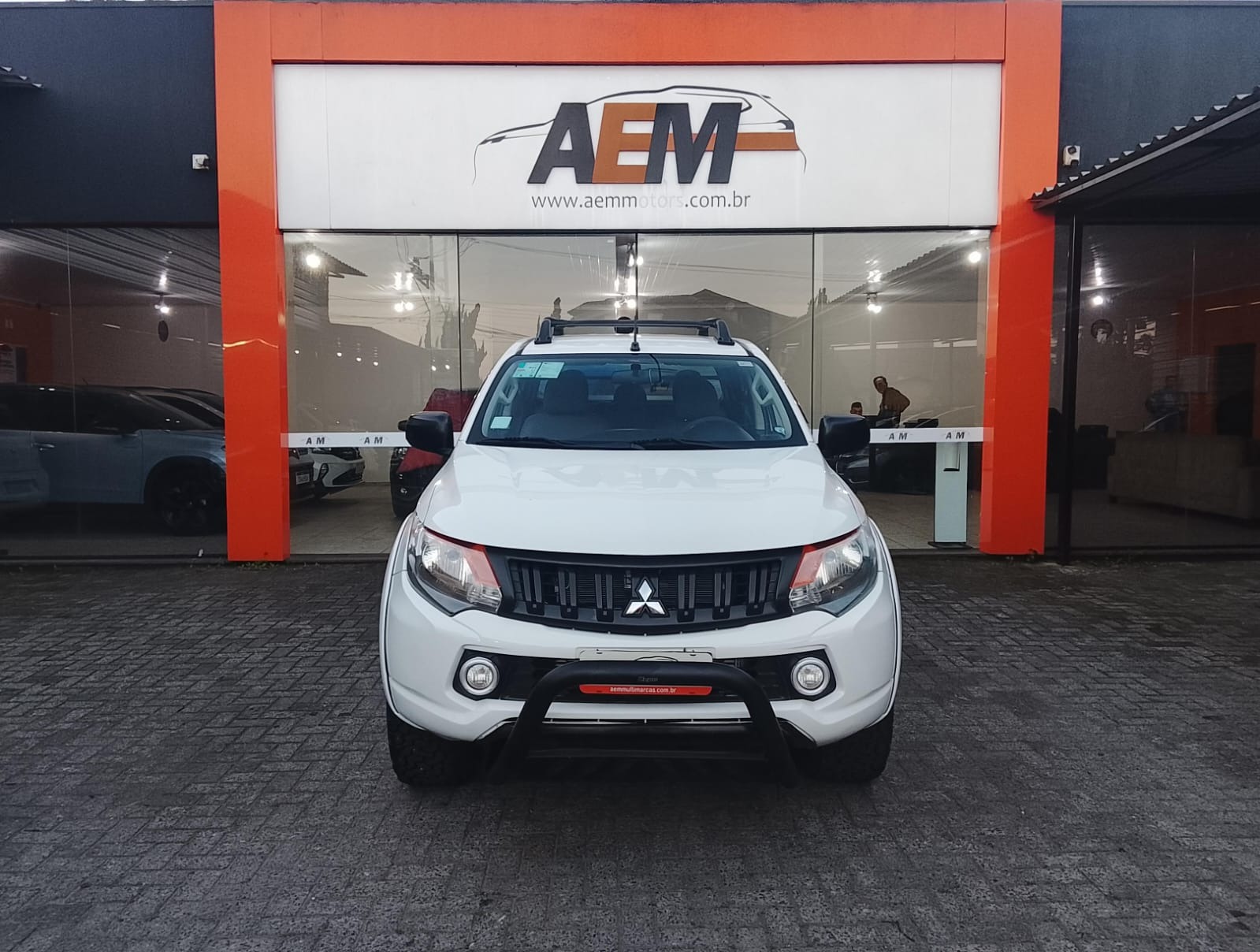 Mitsubishi L200 Tri. Outd. Glx 2.4 Cd 4X4 Die. Mec. - foto 2