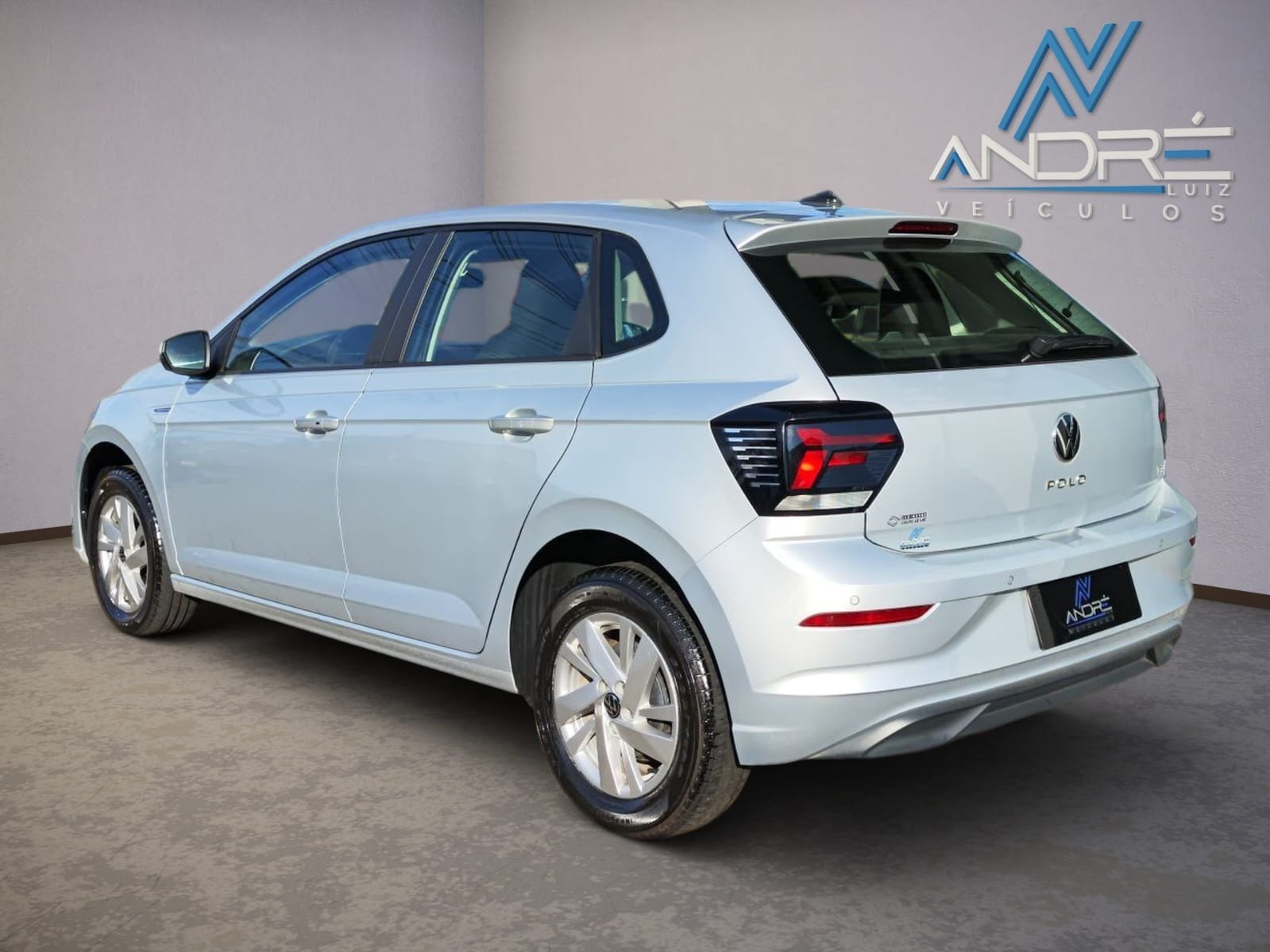 Volkswagen Polo Comfortline TSI 1.0 Flex 12V Aut. - foto 4