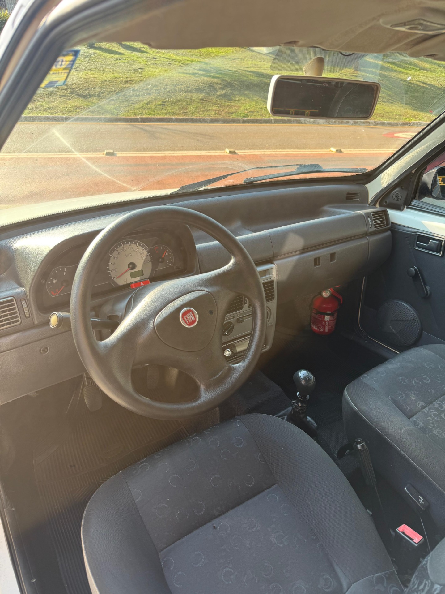 Fiat Uno Mille 1.0 Fire F.flex Economy 4P - foto 13
