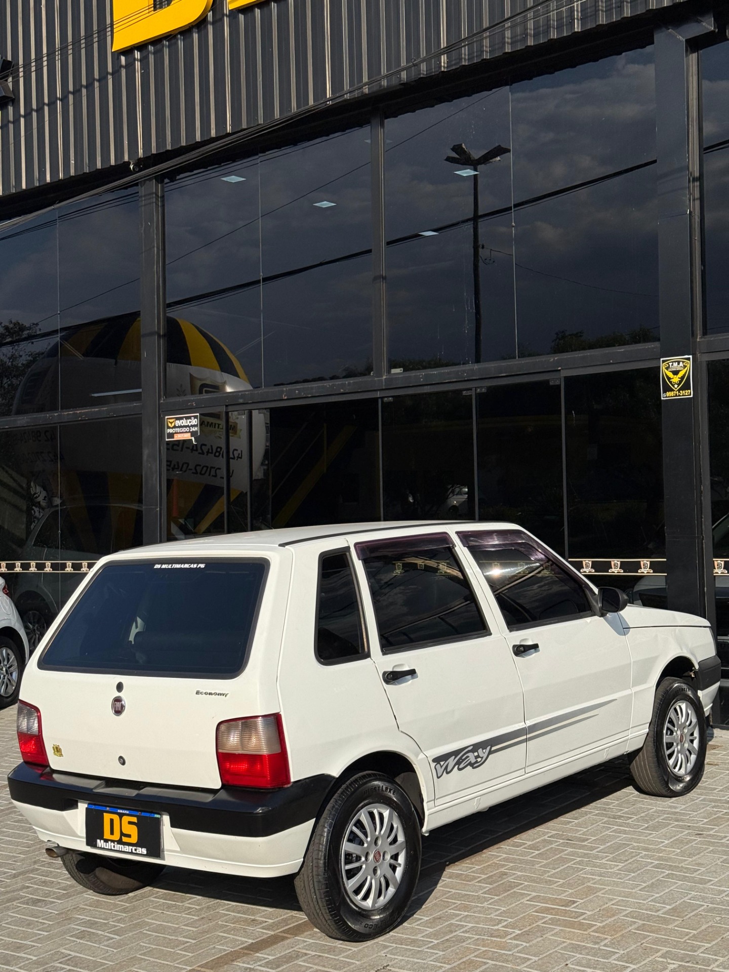 Fiat Uno Mille 1.0 Fire F.flex Economy 4P - foto 8