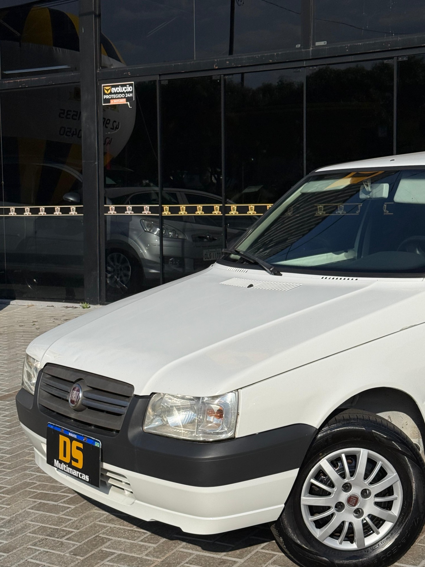 Fiat Uno Mille 1.0 Fire F.flex Economy 4P - foto 12
