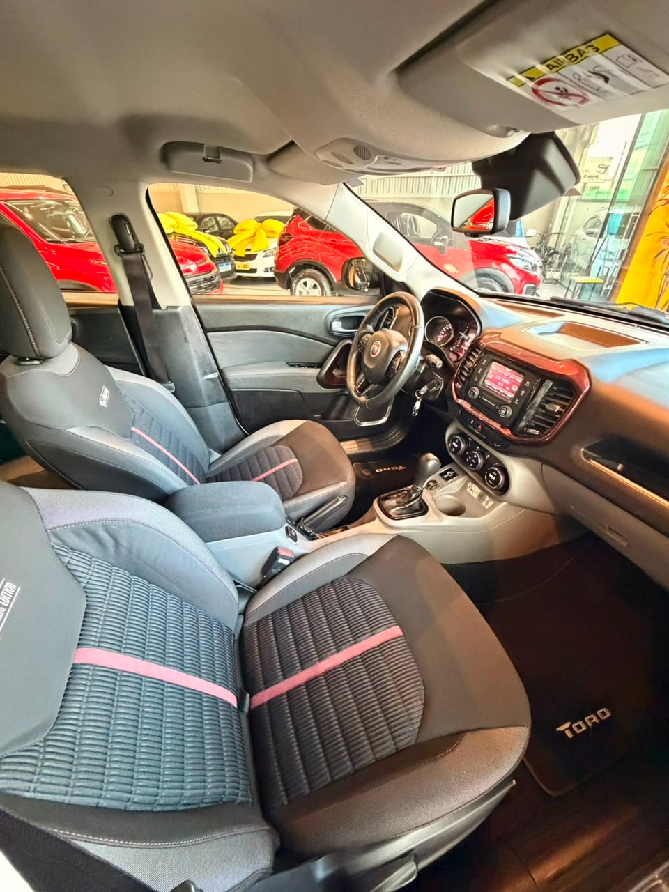 Fiat Toro Freedom 1.8 16V Flex Aut. - foto 8