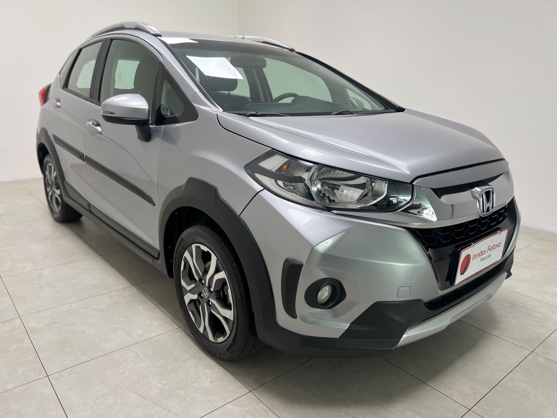 Honda WR-V EXL 1.5 Flexone 16V 5P Aut. - foto 3