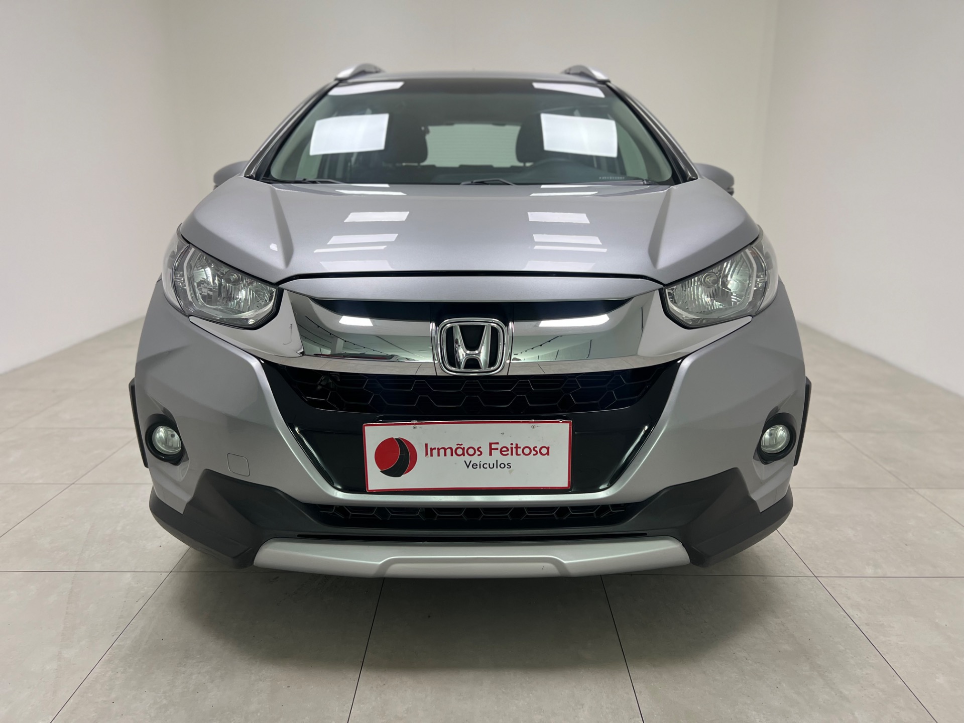Honda WR-V EXL 1.5 Flexone 16V 5P Aut. - foto 2