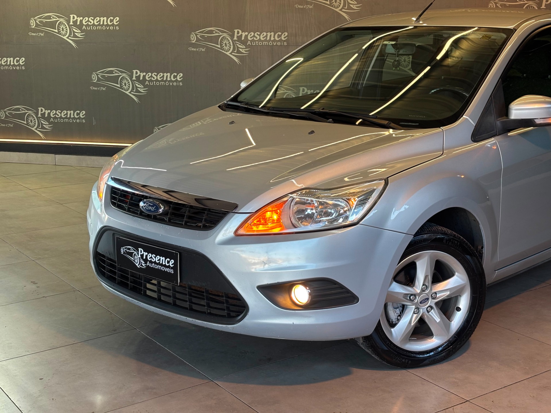 Ford Focus 1.6 S Se Se Plus Flex 8V 16V 5P - foto 2