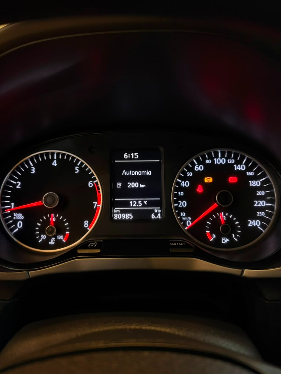 Volkswagen Fox Connect 1.6 Flex 8V 5P - foto 2