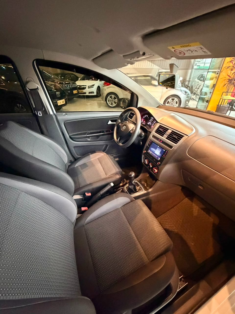 Volkswagen Fox Connect 1.6 Flex 8V 5P - foto 11