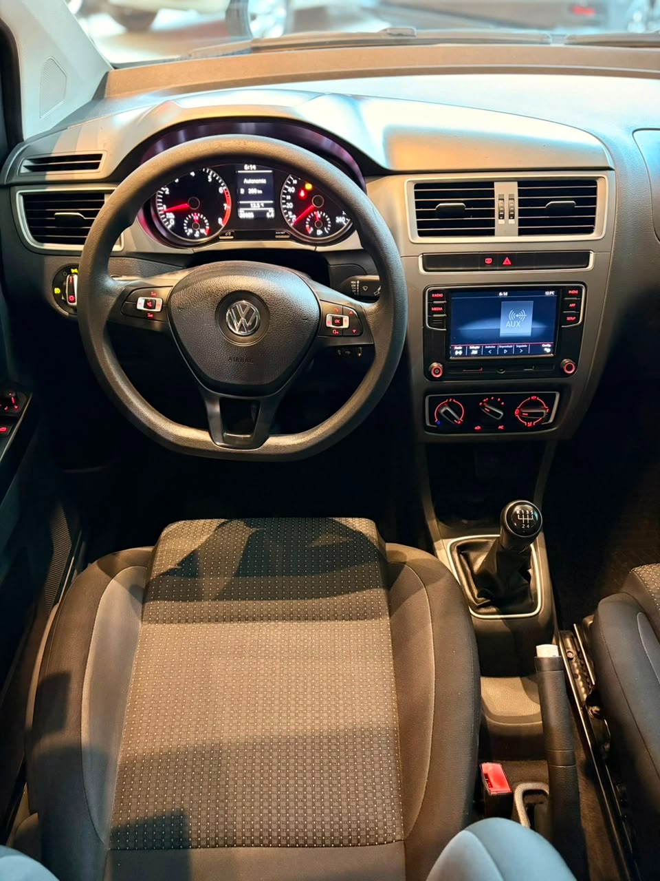 Volkswagen Fox Connect 1.6 Flex 8V 5P - foto 18