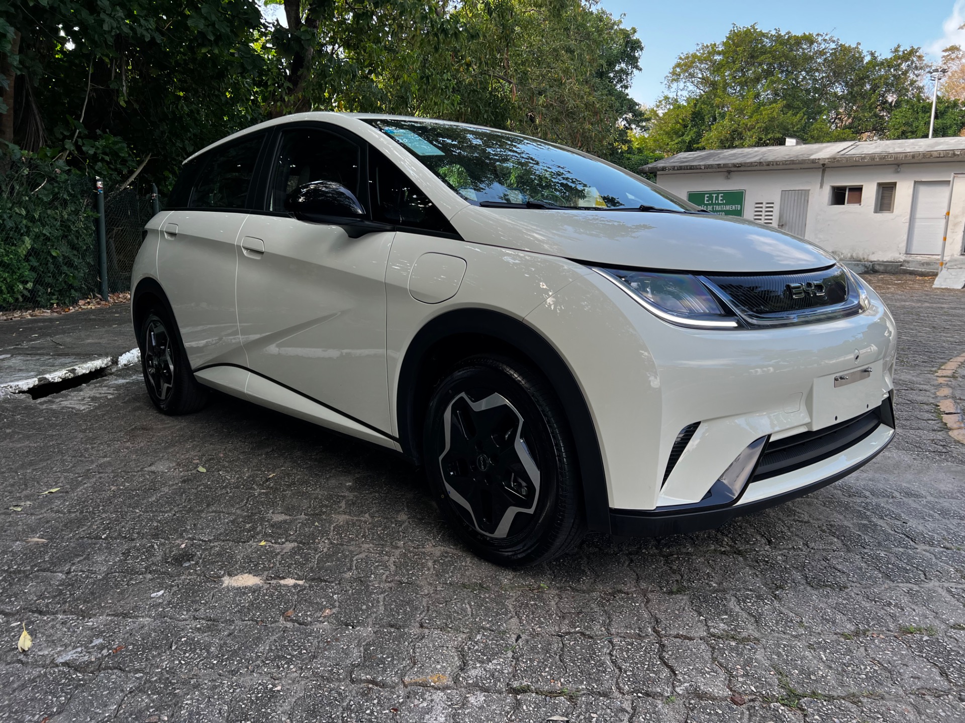 BYD Dolphin 2027 à venda