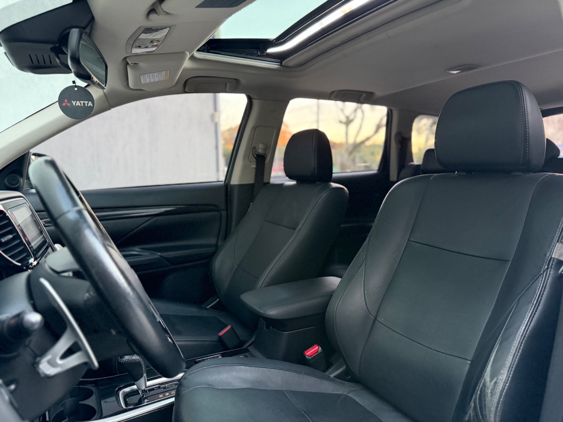 Mitsubishi Outlander 2.2 165cv Diesel Aut. - foto 12
