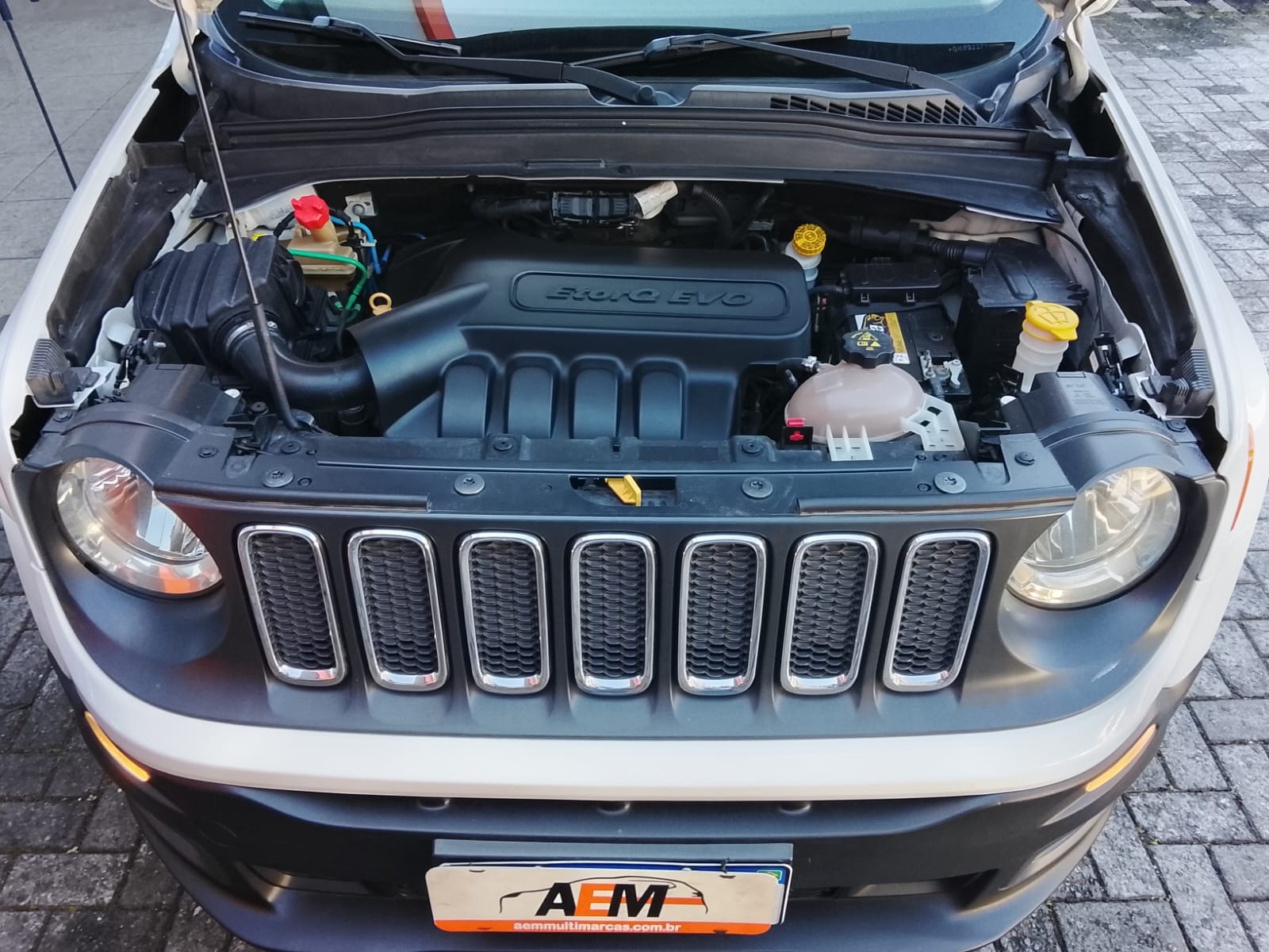 Jeep Renegade Sport 1.8 4X2 Flex 16V Aut. - foto 18
