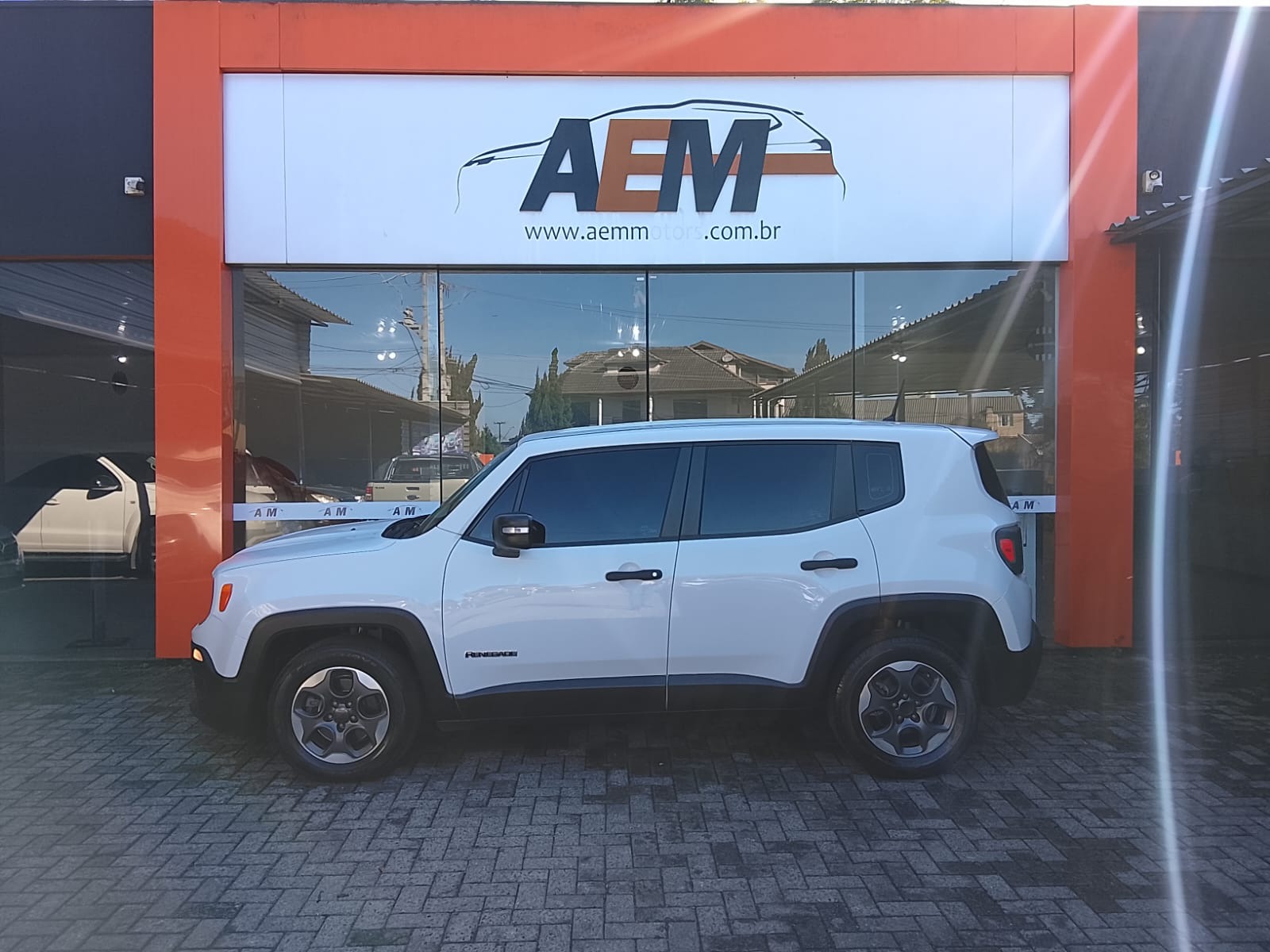 Jeep Renegade Sport 1.8 4X2 Flex 16V Aut. - foto 4