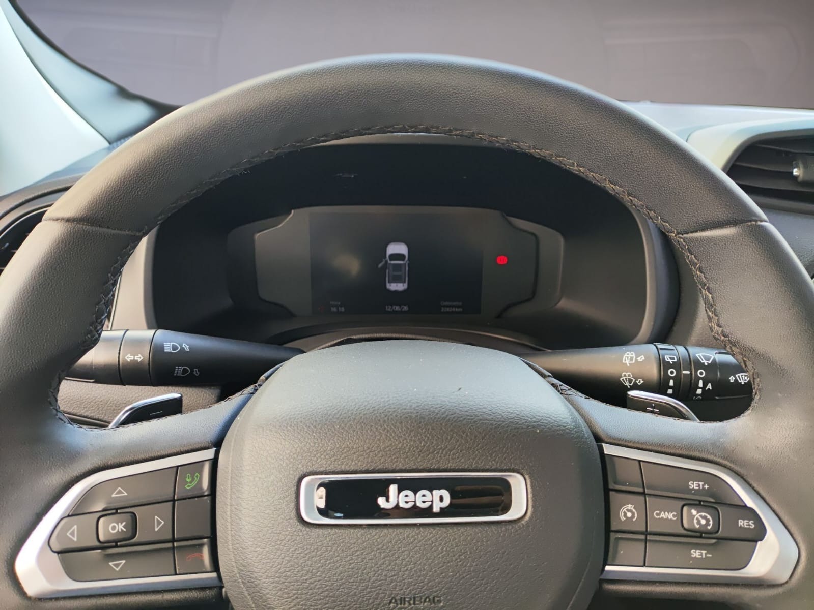 Jeep Renegade Sahara T270 1.3 Tb 4X2 Flex Automático - foto 8