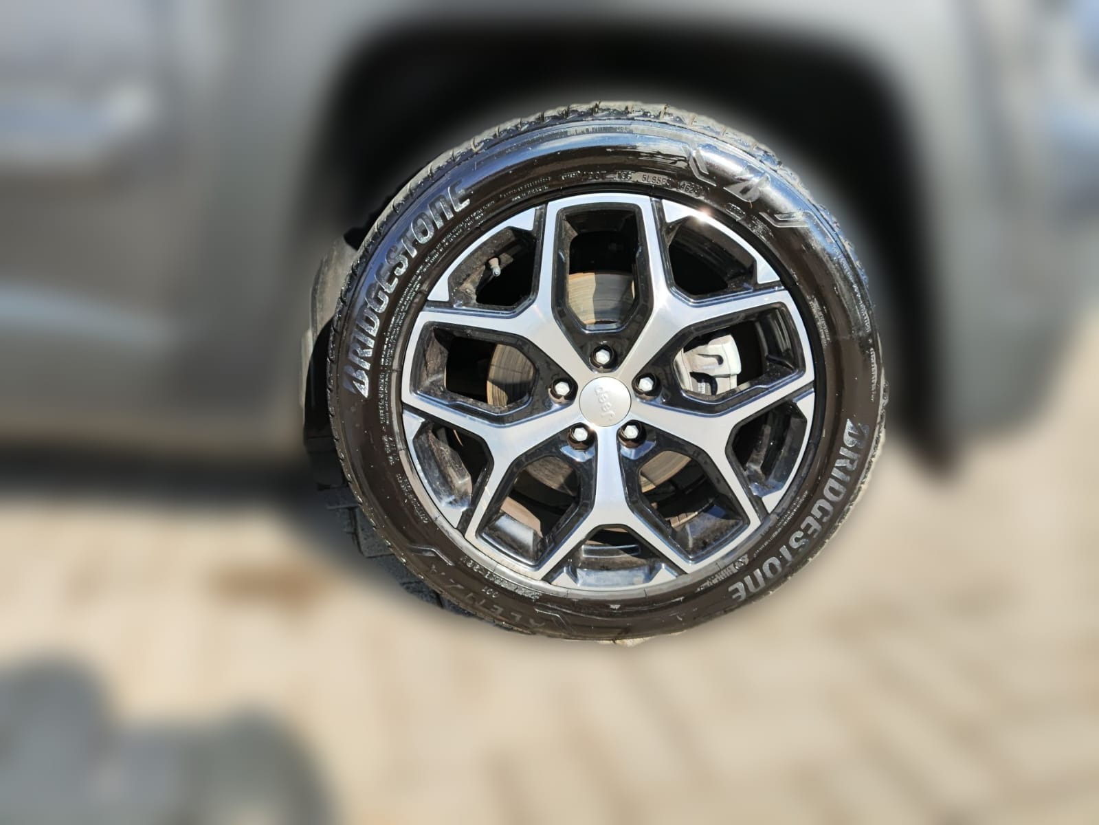 Jeep Renegade Sahara T270 1.3 Tb 4X2 Flex Automático - foto 6