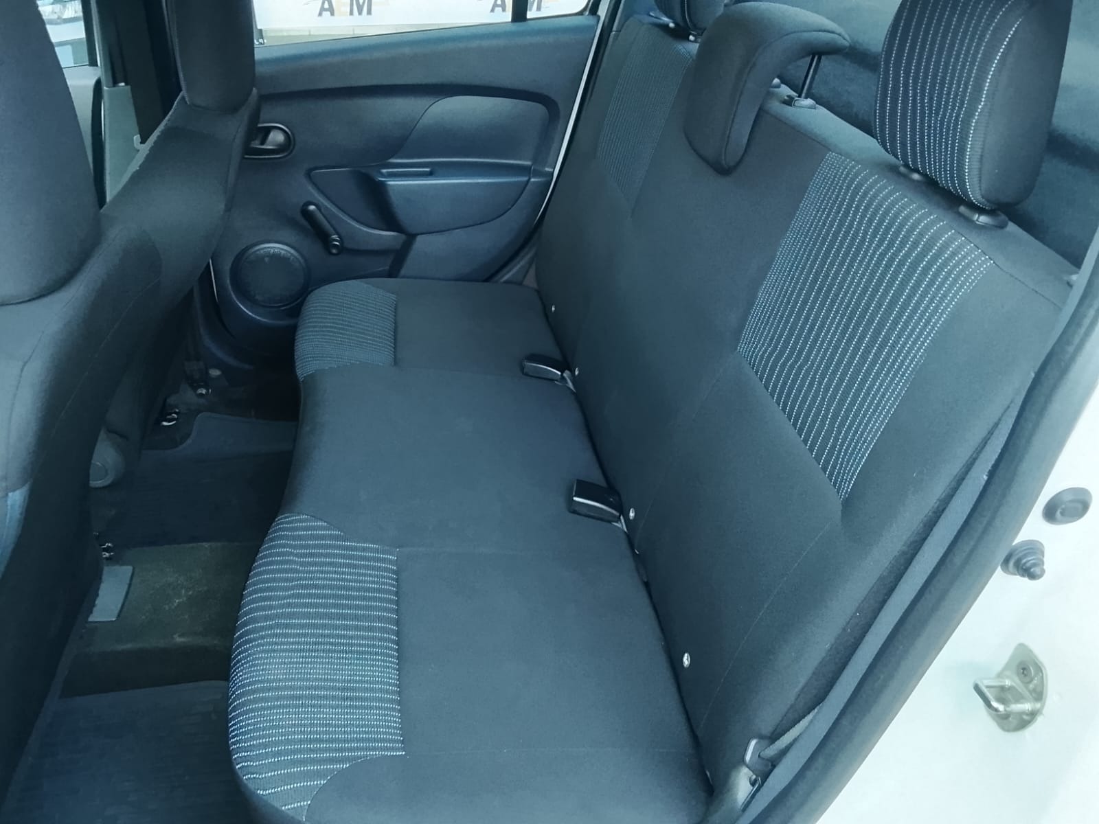 Renault Logan Life Flex 1.0 12V 4P Mec. - foto 8