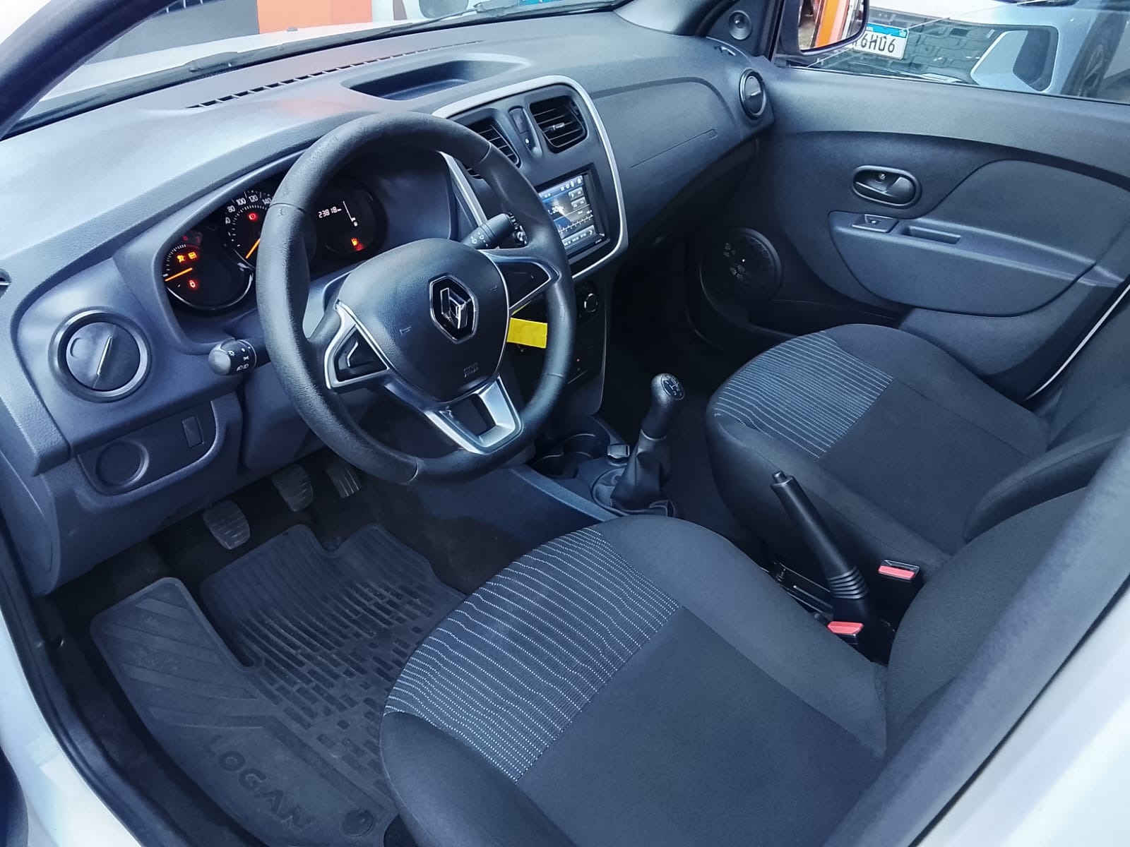Renault Logan Life Flex 1.0 12V 4P Mec. - foto 7