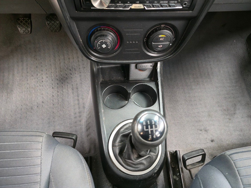 Volkswagen SpaceFox Comfortline 1.6 Mi T.flex 8V 5P - foto 13
