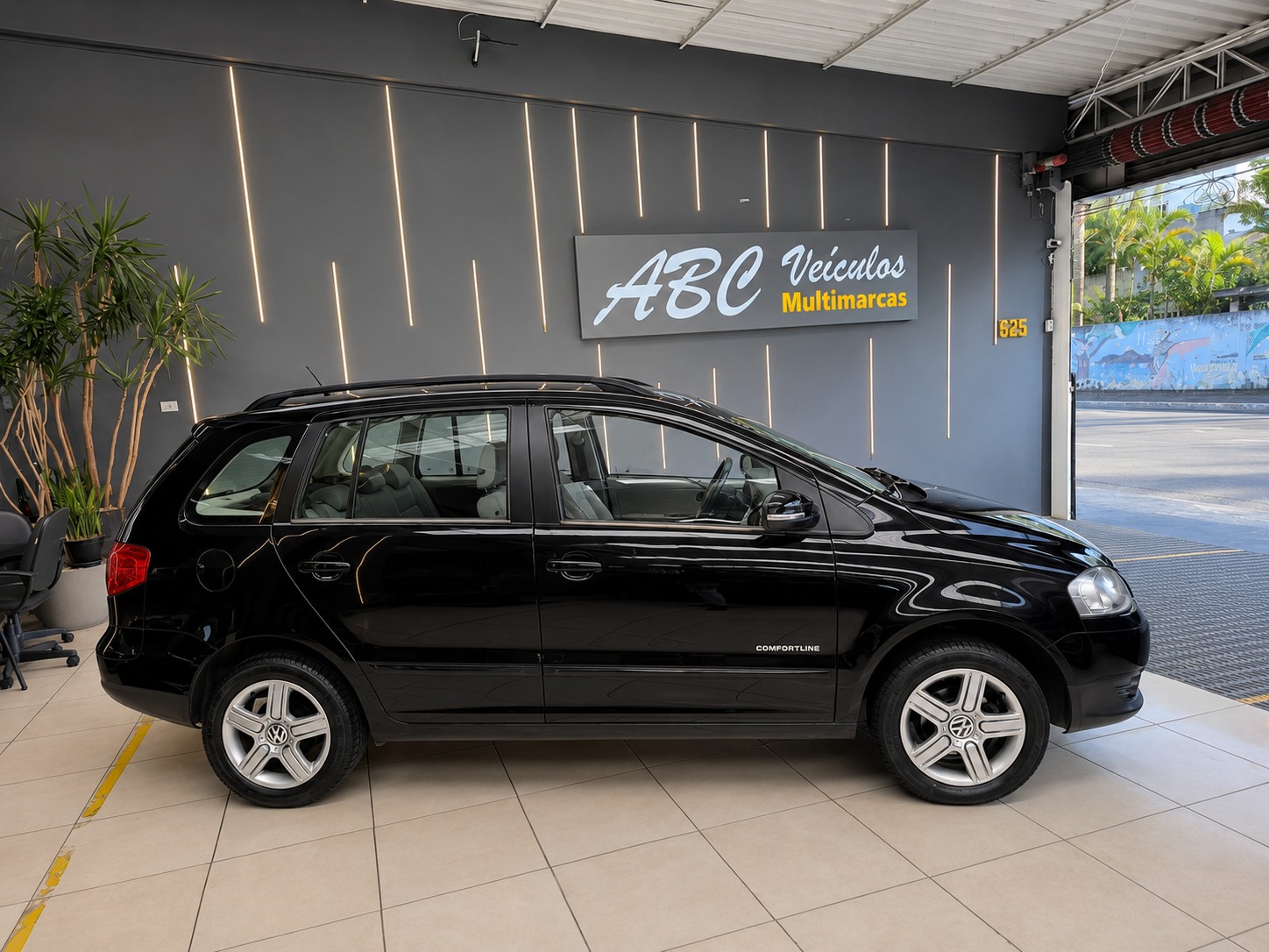 Volkswagen SpaceFox Comfortline 1.6 Mi T.flex 8V 5P - foto 6