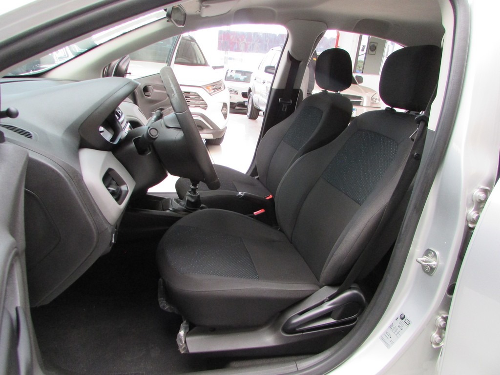 Chevrolet Onix Hatch Joy 1.0 8V Flex 5P Mec. - foto 4