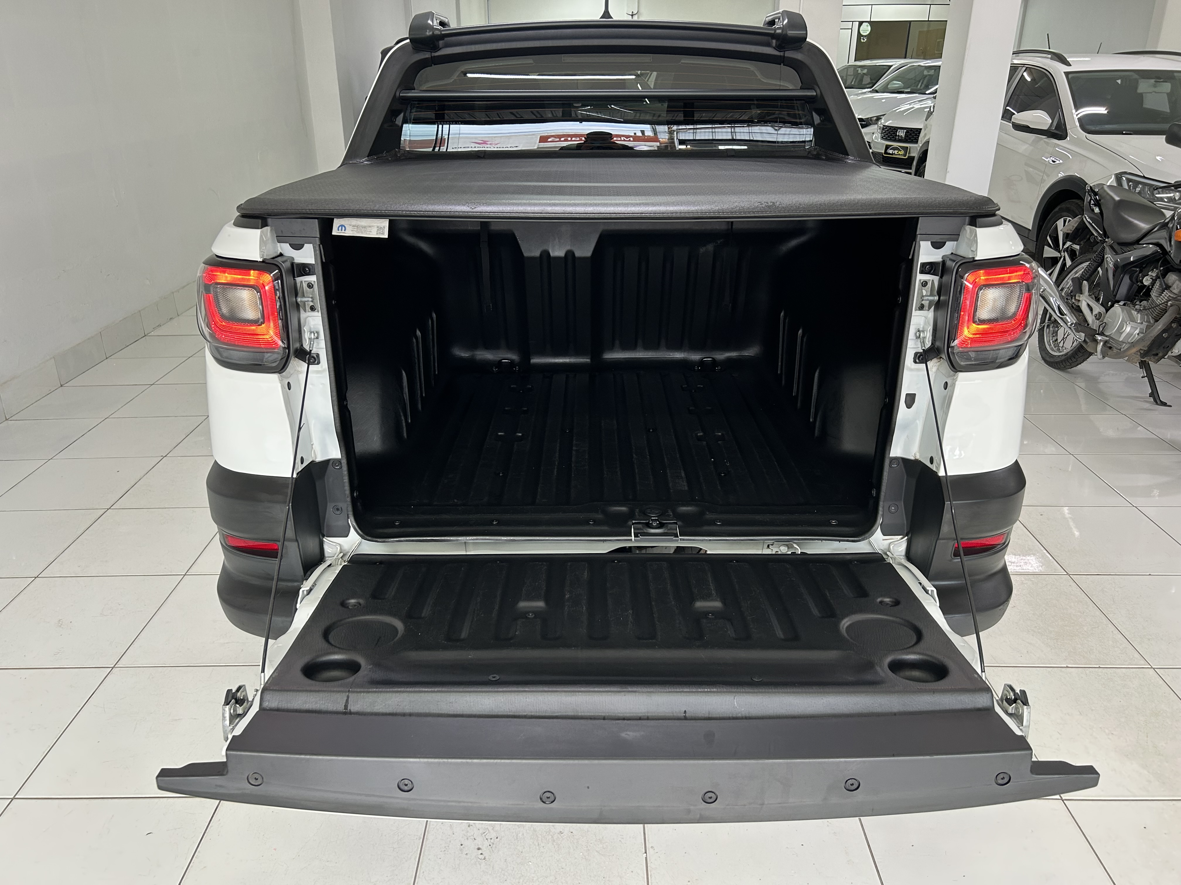 Fiat Strada Freedom 1.3 Flex 8V Cd - foto 14
