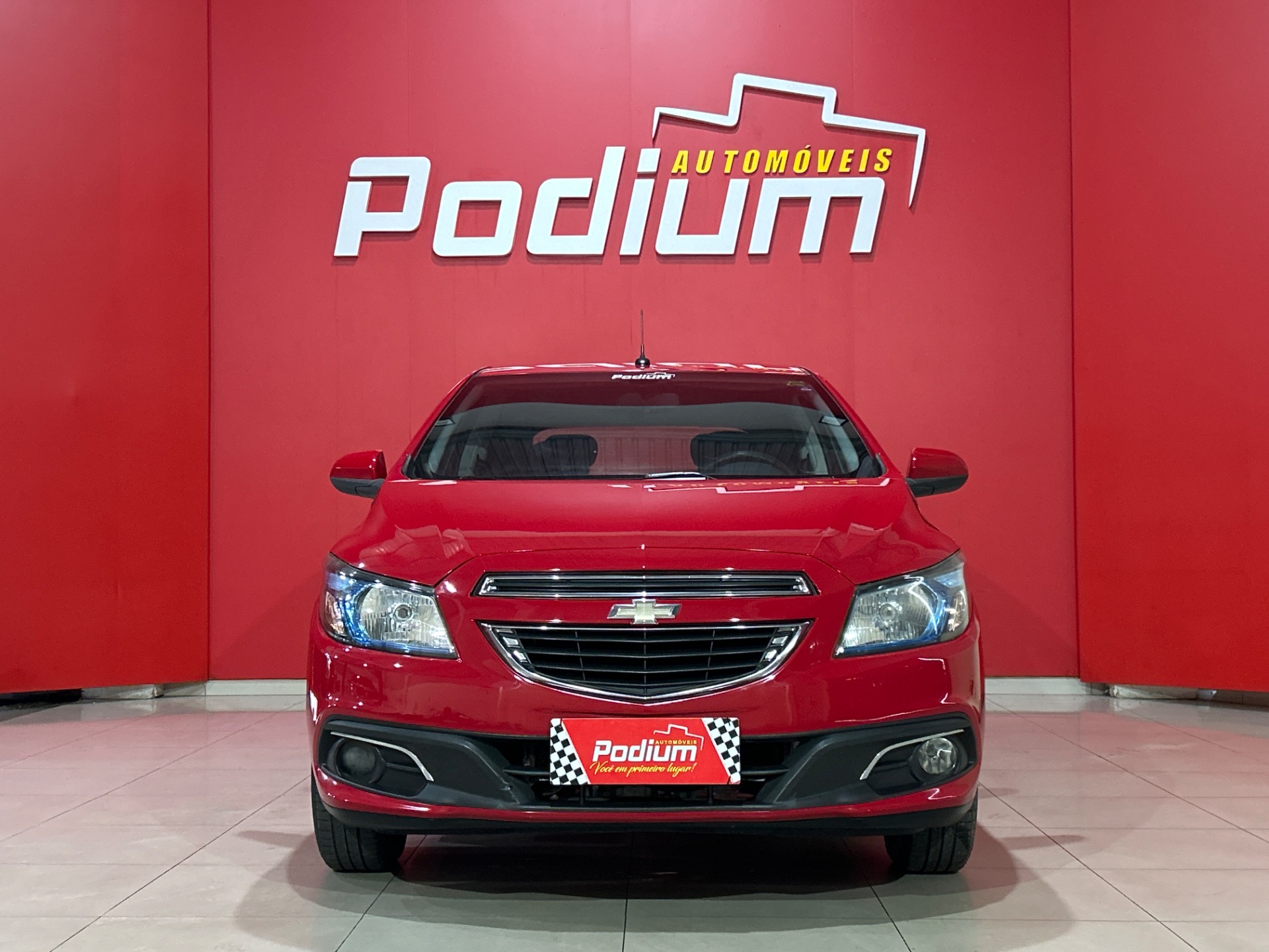 Chevrolet Onix Hatch LTZ 1.4 8V Flexpower 5P Mec. - foto 2
