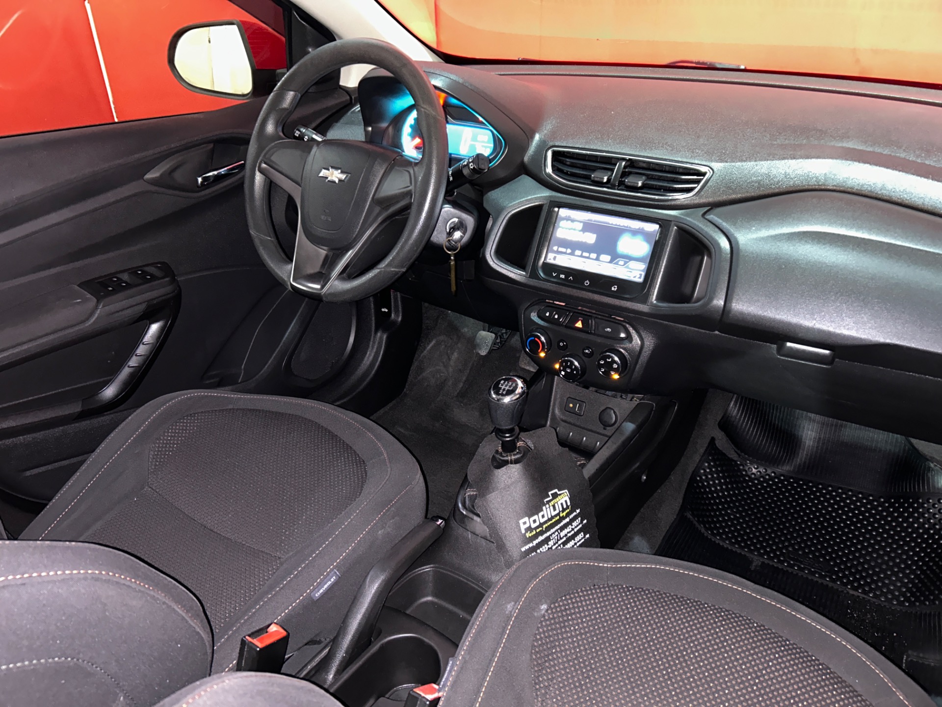 Chevrolet Onix Hatch LTZ 1.4 8V Flexpower 5P Mec. - foto 12