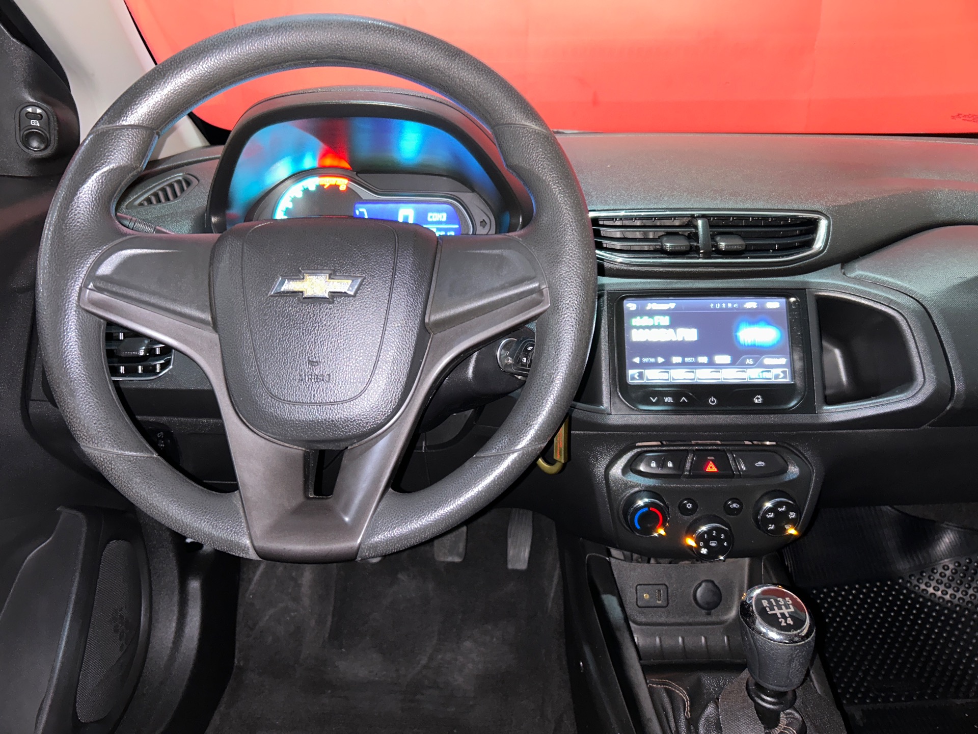 Chevrolet Onix Hatch LTZ 1.4 8V Flexpower 5P Mec. - foto 11