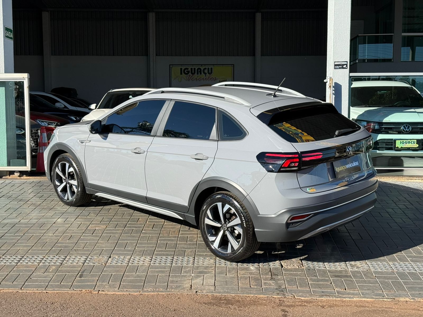 Volkswagen Nivus Highline 1.0 200 TSI Flex Aut. - foto 7