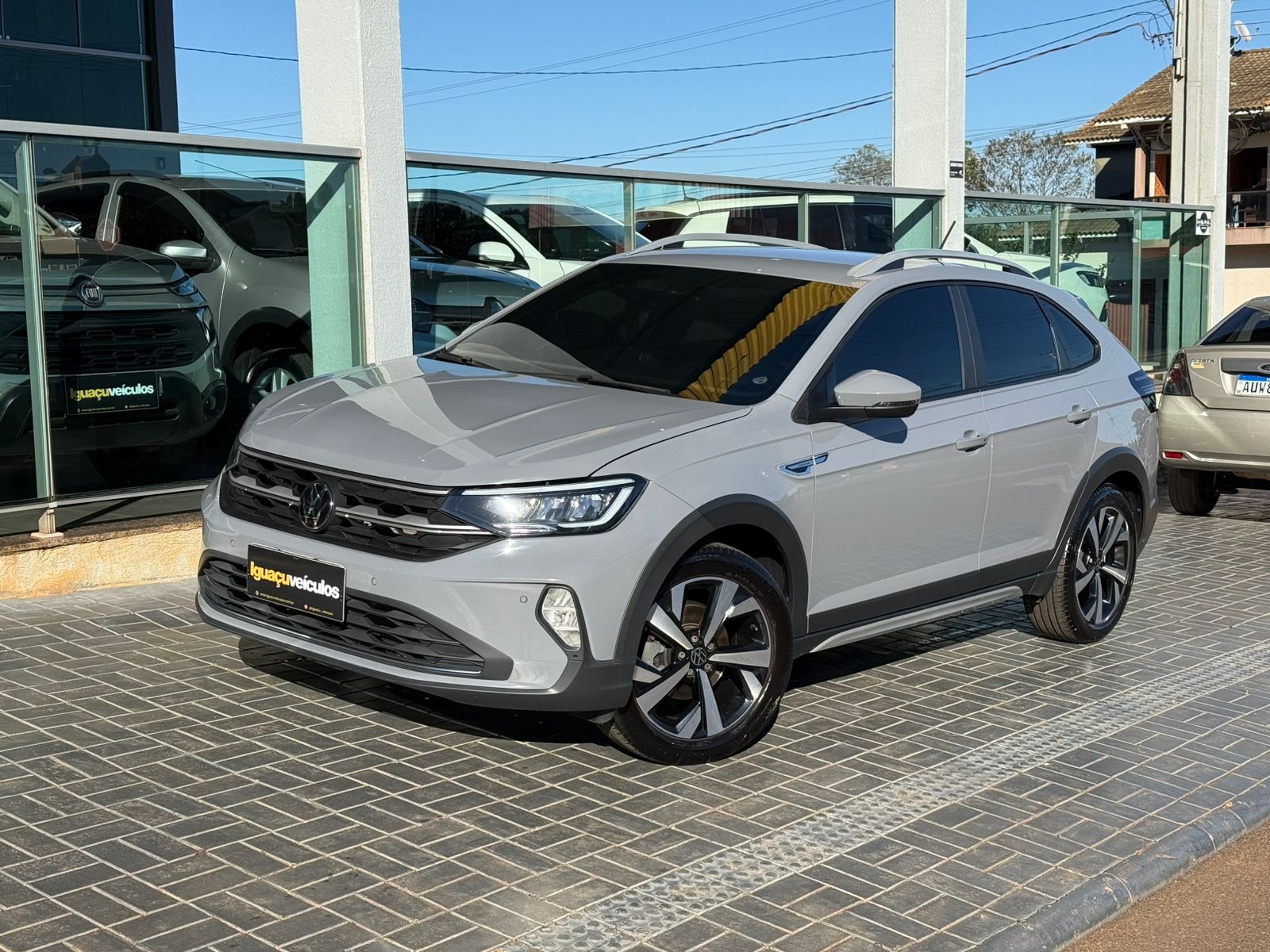 Volkswagen Nivus Highline 1.0 200 TSI Flex Aut. - foto 2