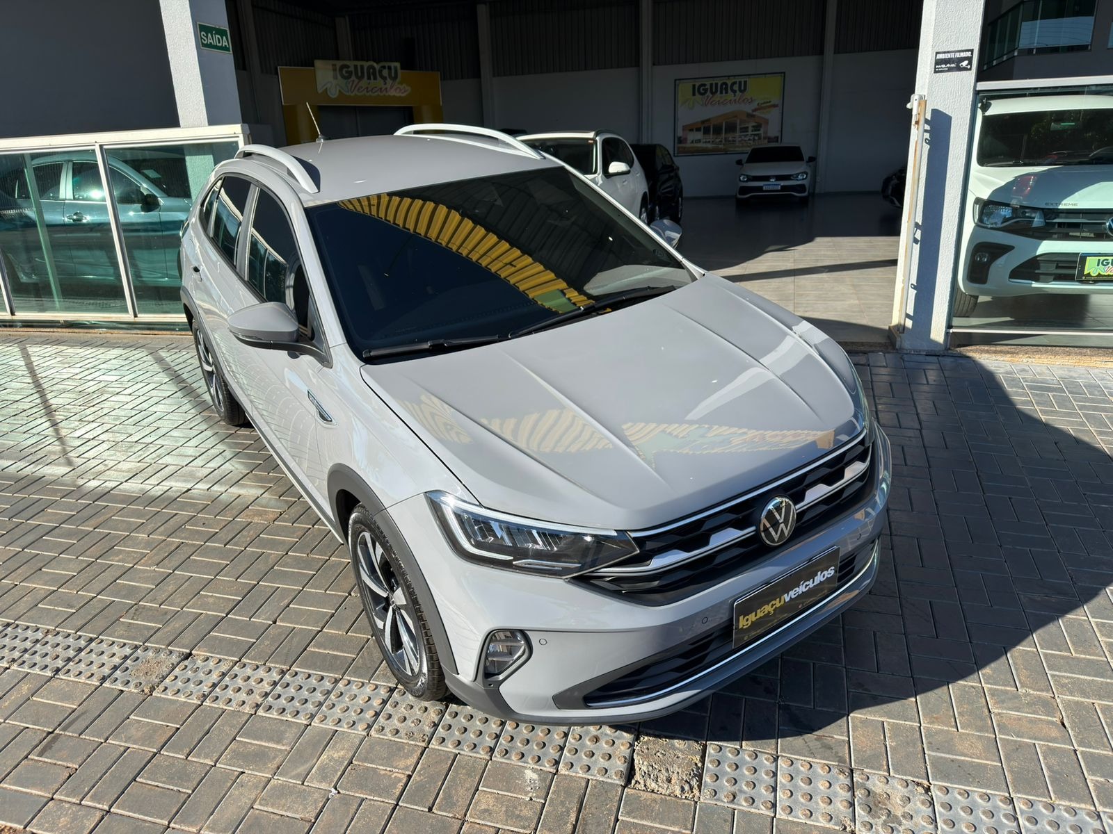 Volkswagen Nivus Highline 1.0 200 TSI Flex Aut. - foto 3