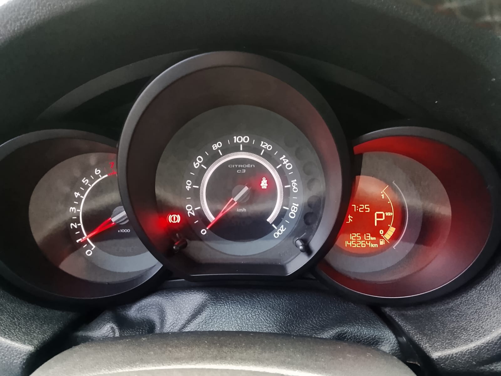 Citroën C3 Picasso Excl. 1.6 Flex 16V 5P Aut. - foto 18