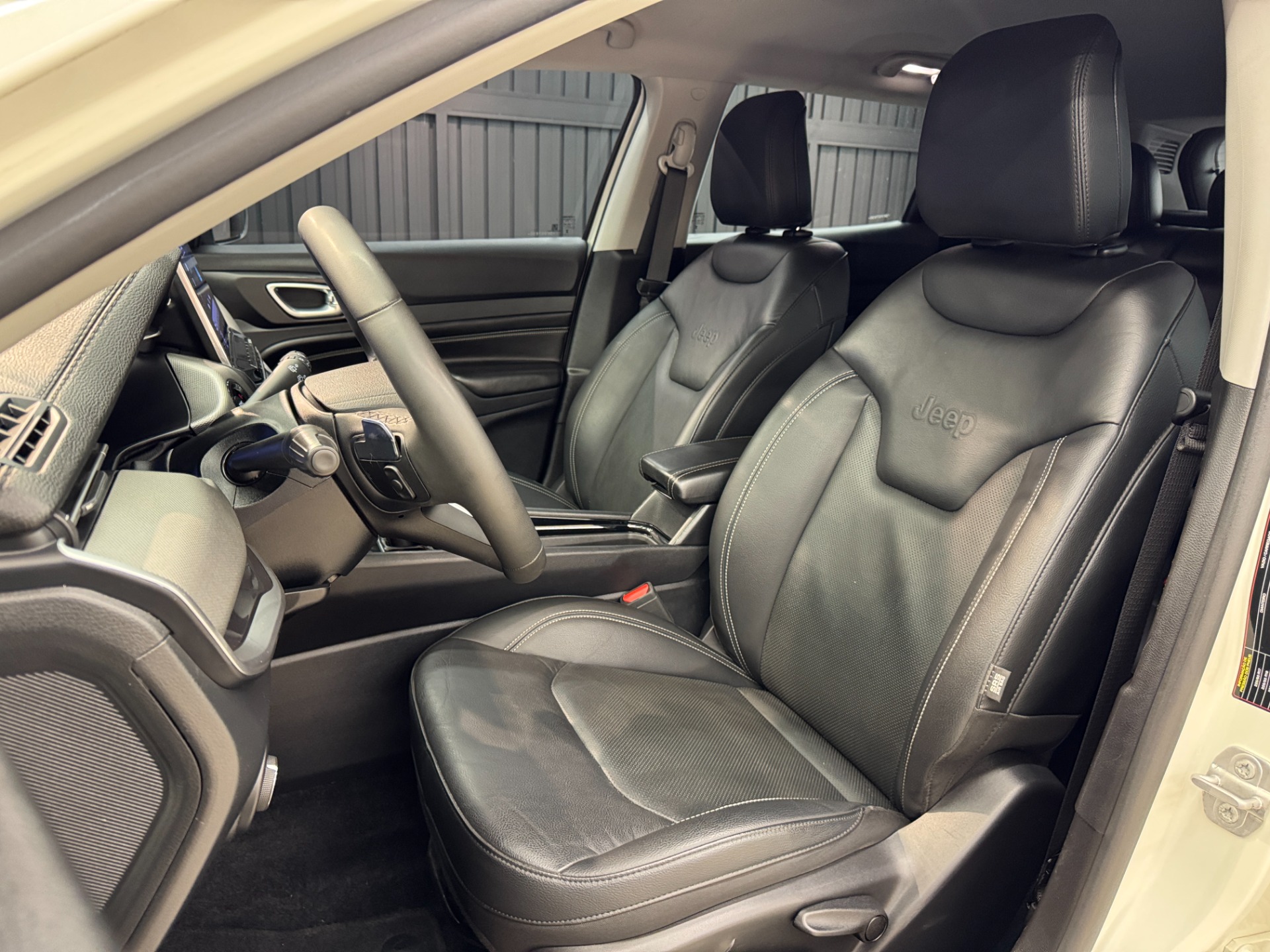 Jeep Compass Long. T270 1.3 Tb 4X2 Flex Aut. - foto 16