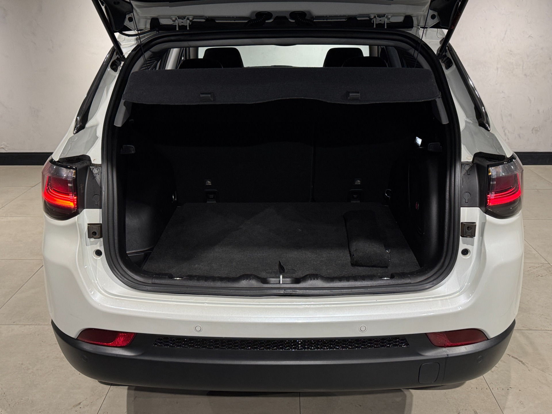 Jeep Compass Long. T270 1.3 Tb 4X2 Flex Aut. - foto 8