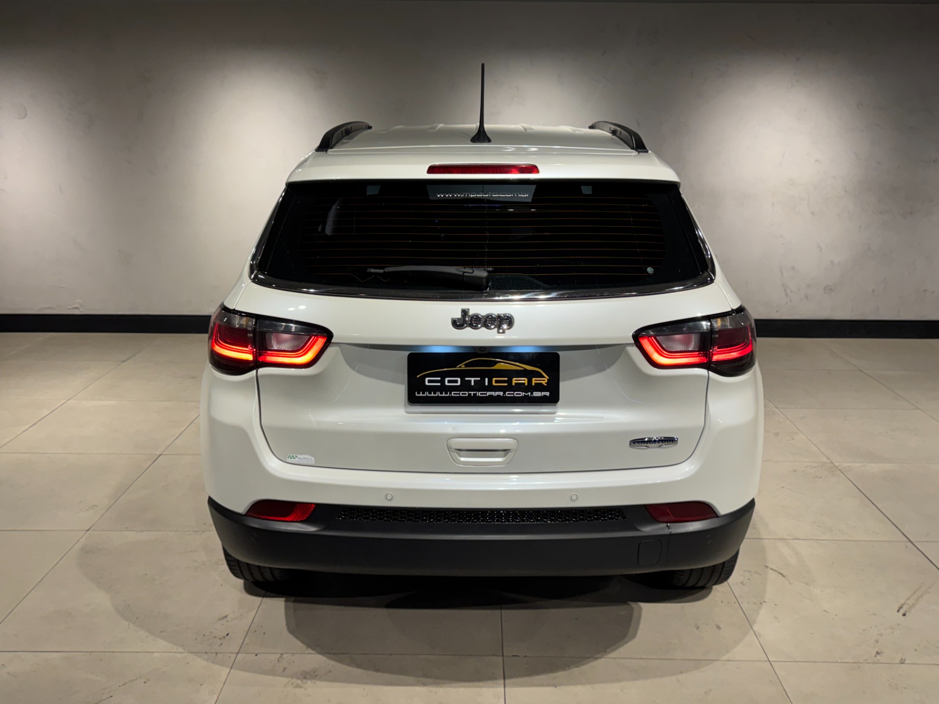 Jeep Compass Long. T270 1.3 Tb 4X2 Flex Aut. - foto 5