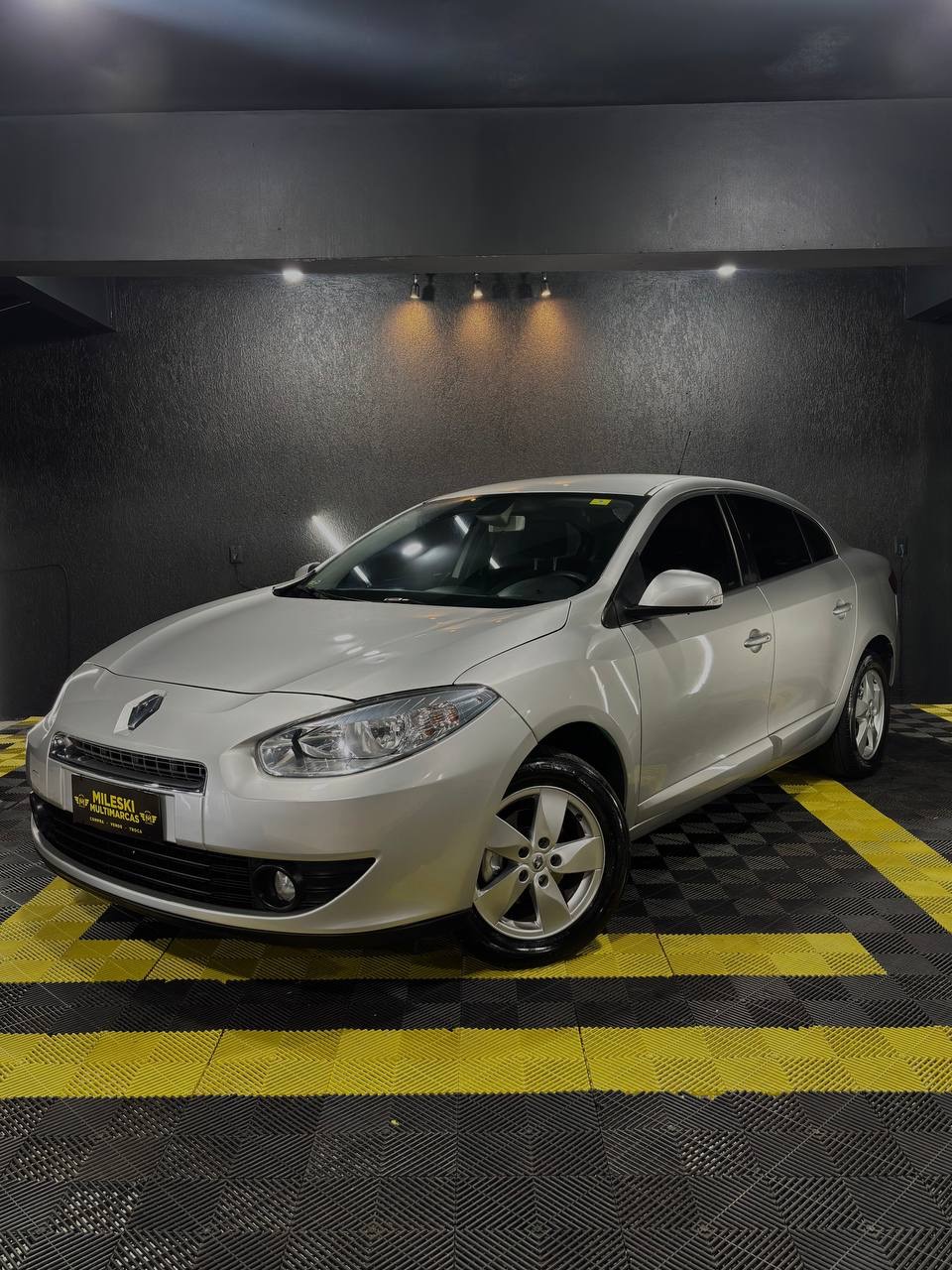 Renault FLUENCE 2014 à venda