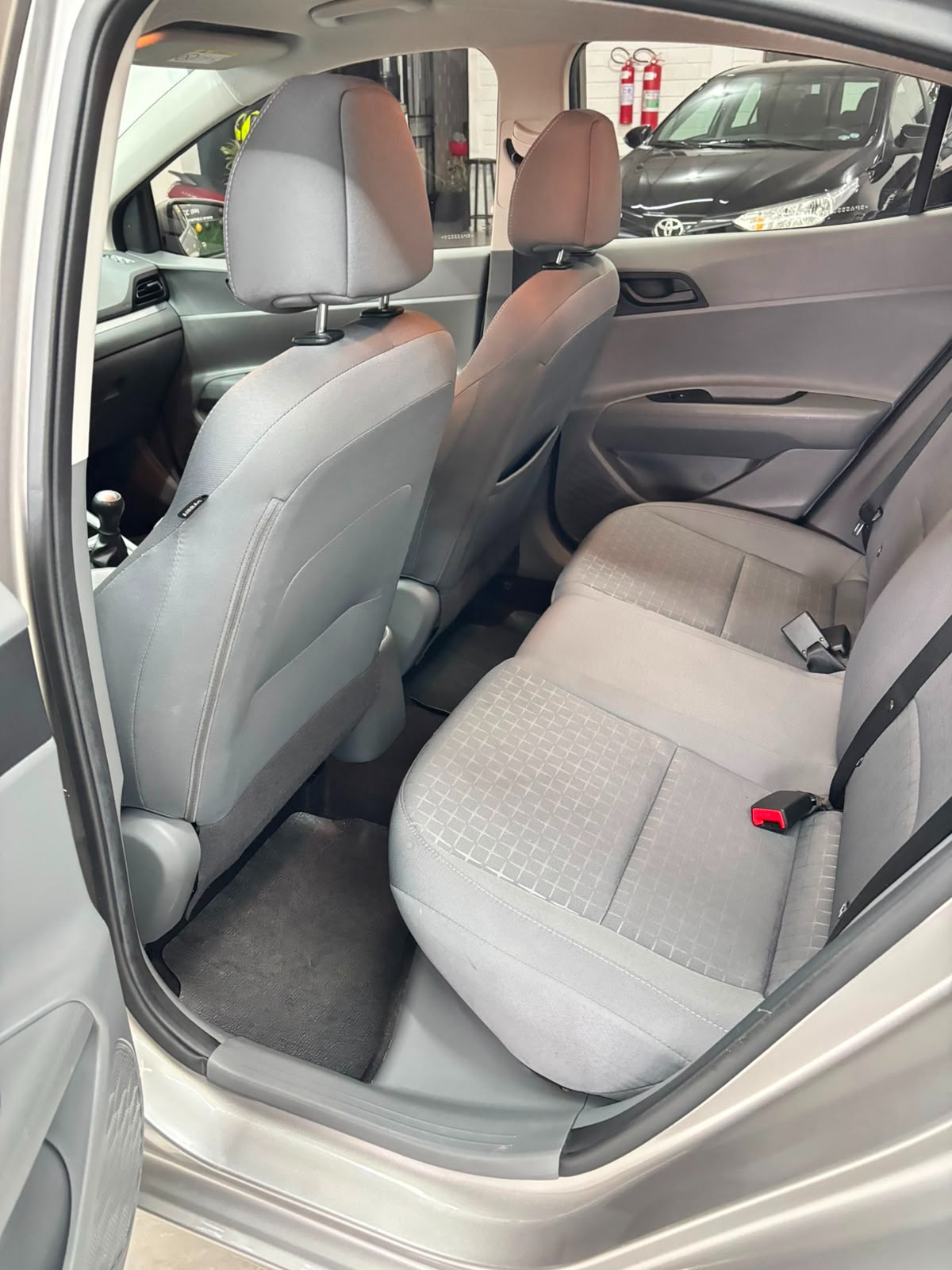 Hyundai HB20S Comfort Plus 1.0 Flex 12V Mec. - foto 12