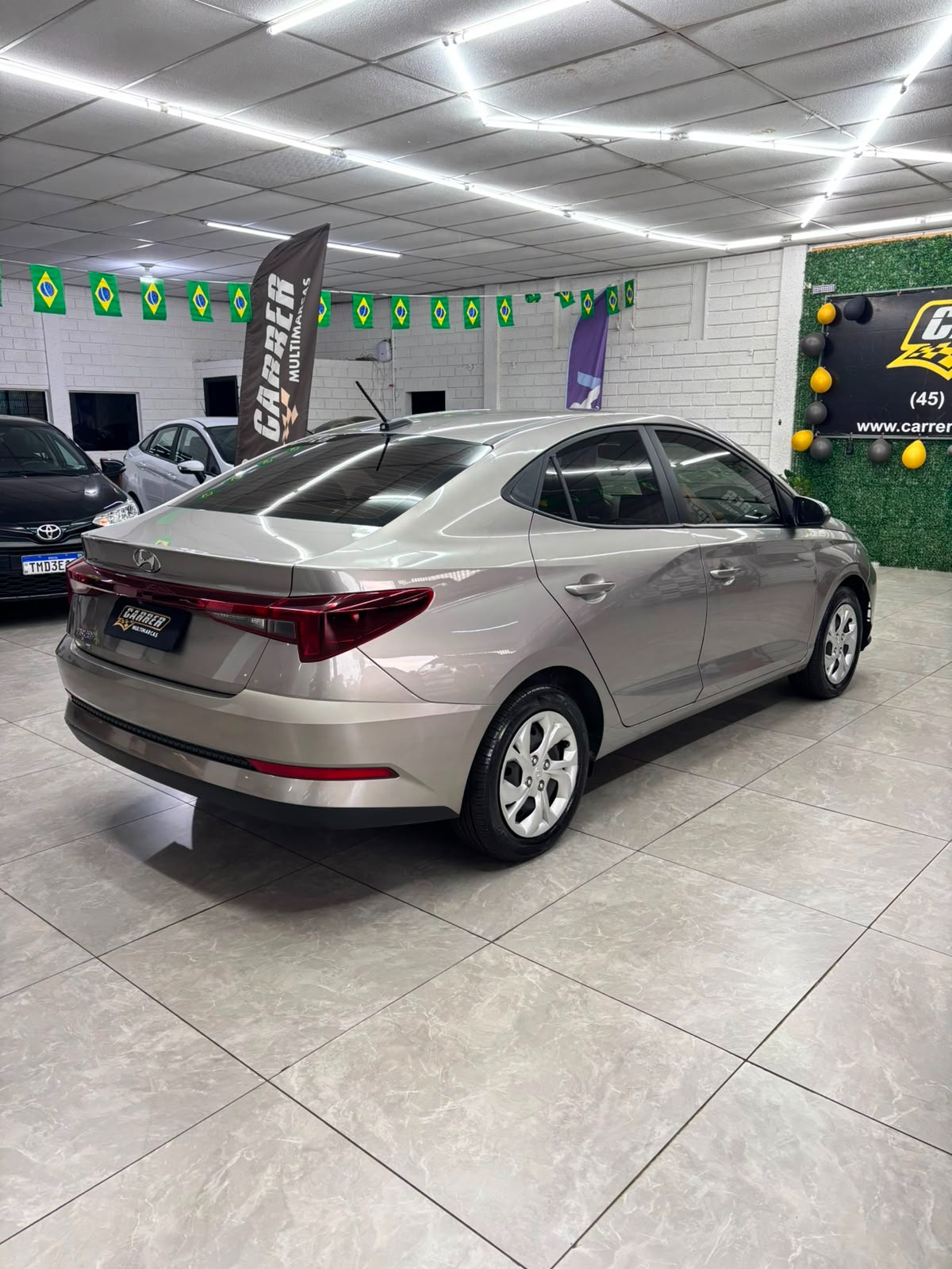 Hyundai HB20S Comfort Plus 1.0 Flex 12V Mec. - foto 4