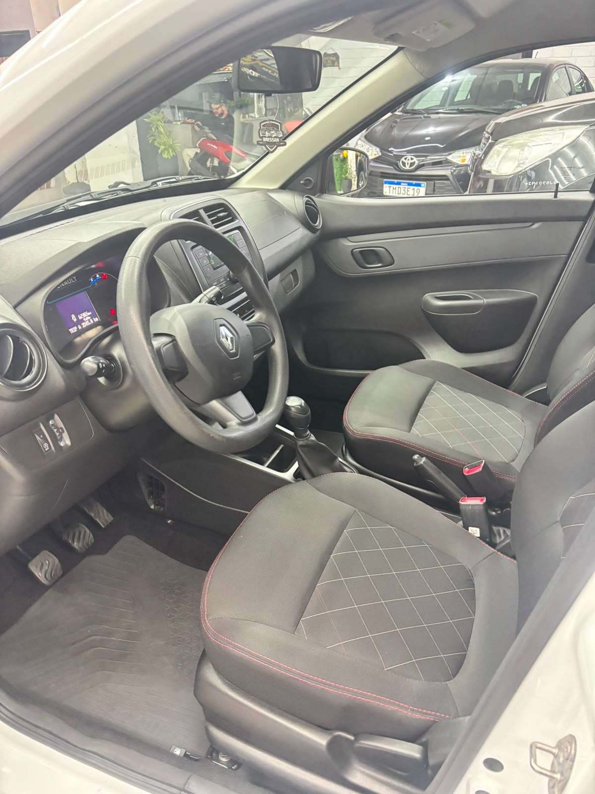 Renault Kwid Zen 1.0 Flex 12V 5P Mec. - foto 12