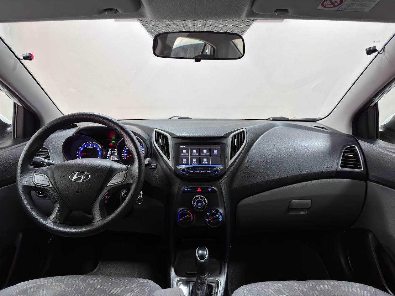 Hyundai HB20S C.style C.plus1.6 Flex 16V Aut. 4P - foto 8