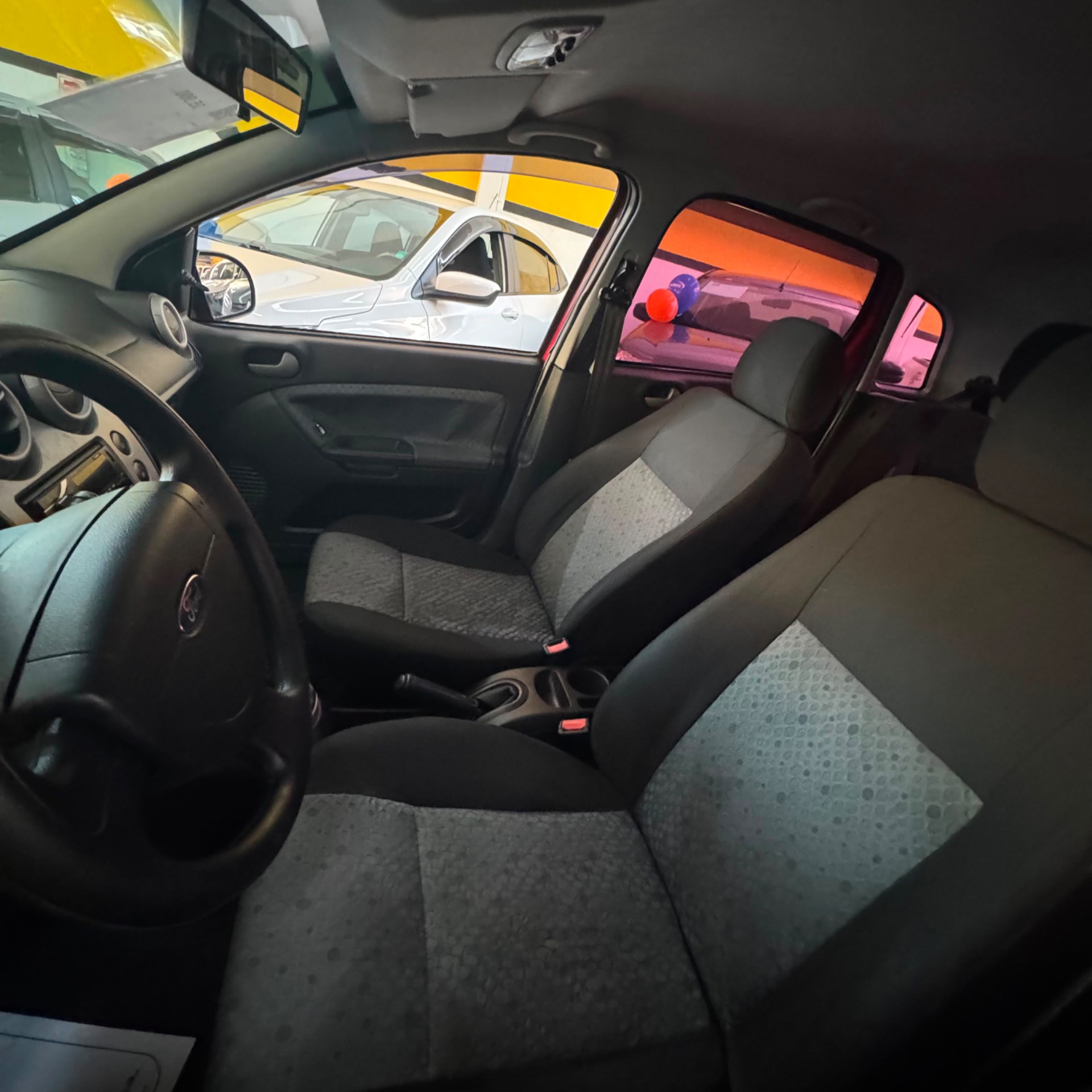 Ford Fiesta 1.6 16V Flex Mec. 5P - foto 2