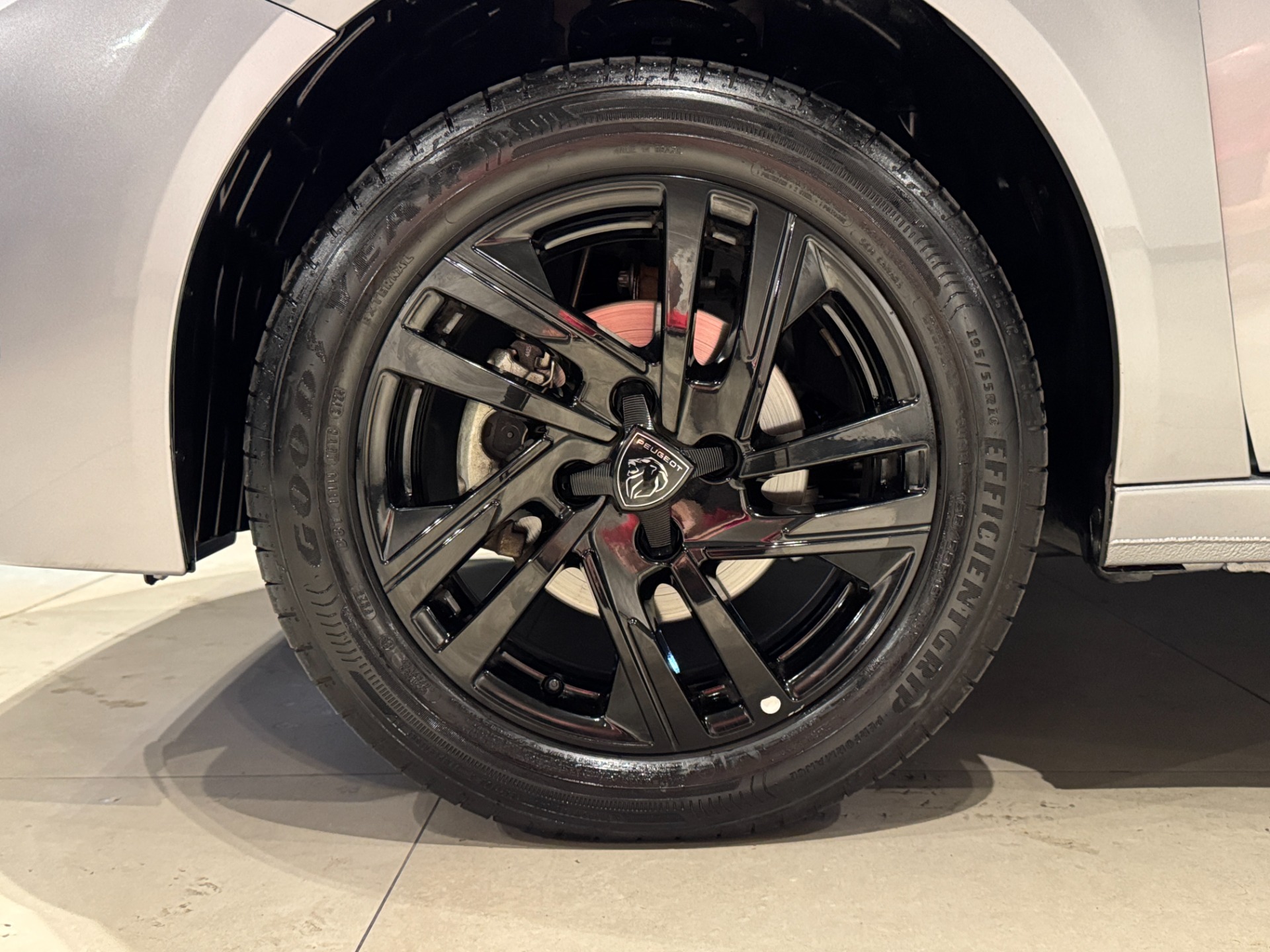 Peugeot 208 Style 1.0 Flex 6V 5P Mec. - foto 7
