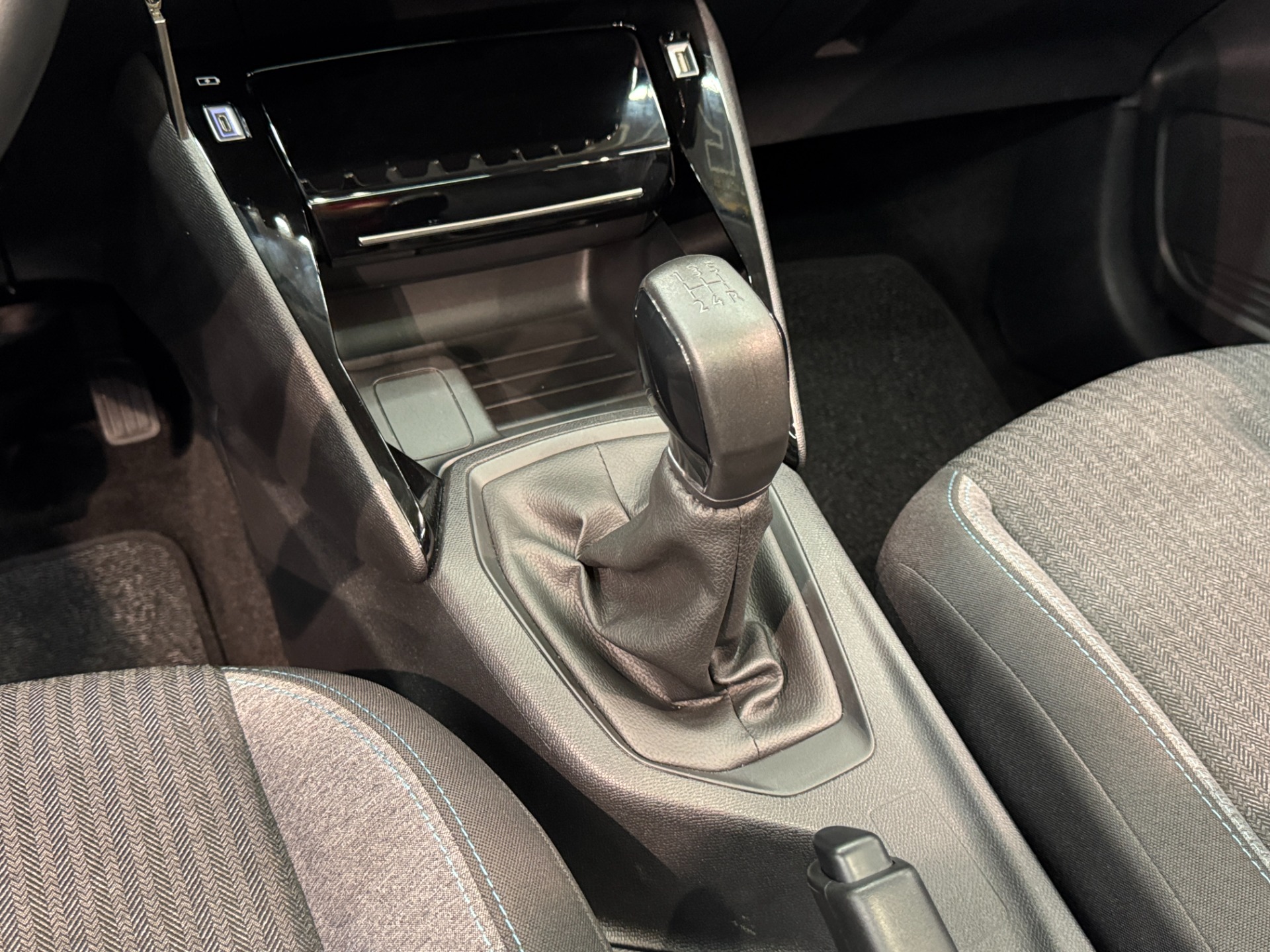 Peugeot 208 Style 1.0 Flex 6V 5P Mec. - foto 13