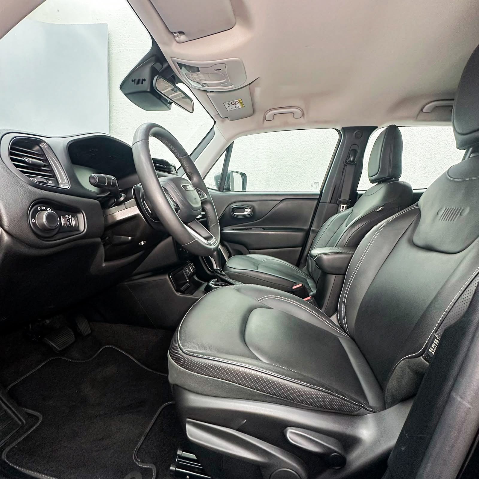 Jeep Renegade Long. T270 1.3 Tb 4X2 Flex Aut. - foto 10