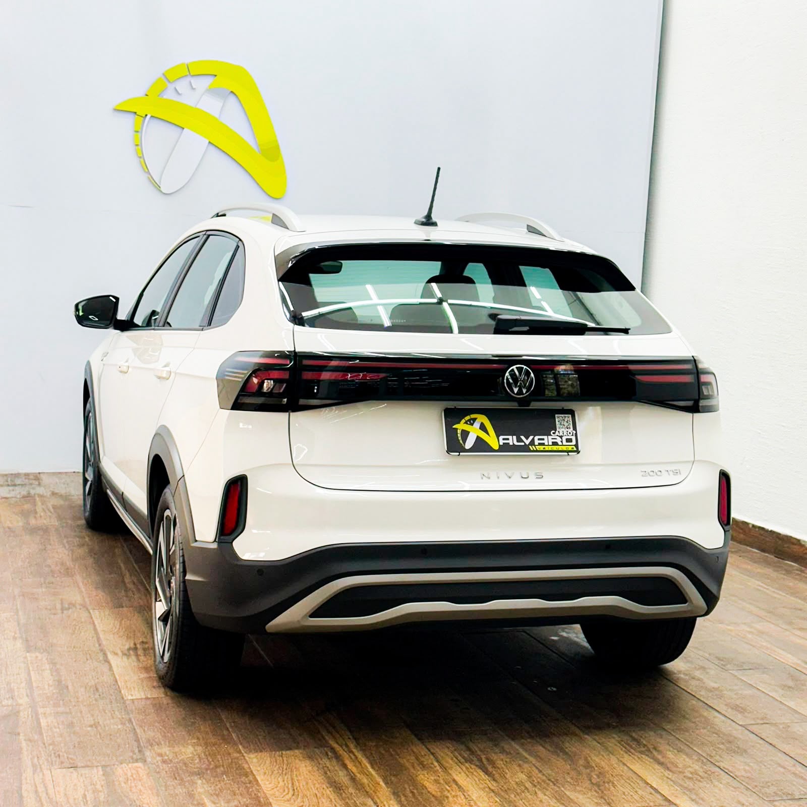 Volkswagen Nivus Highline 1.0 200 TSI Flex Aut. - foto 6