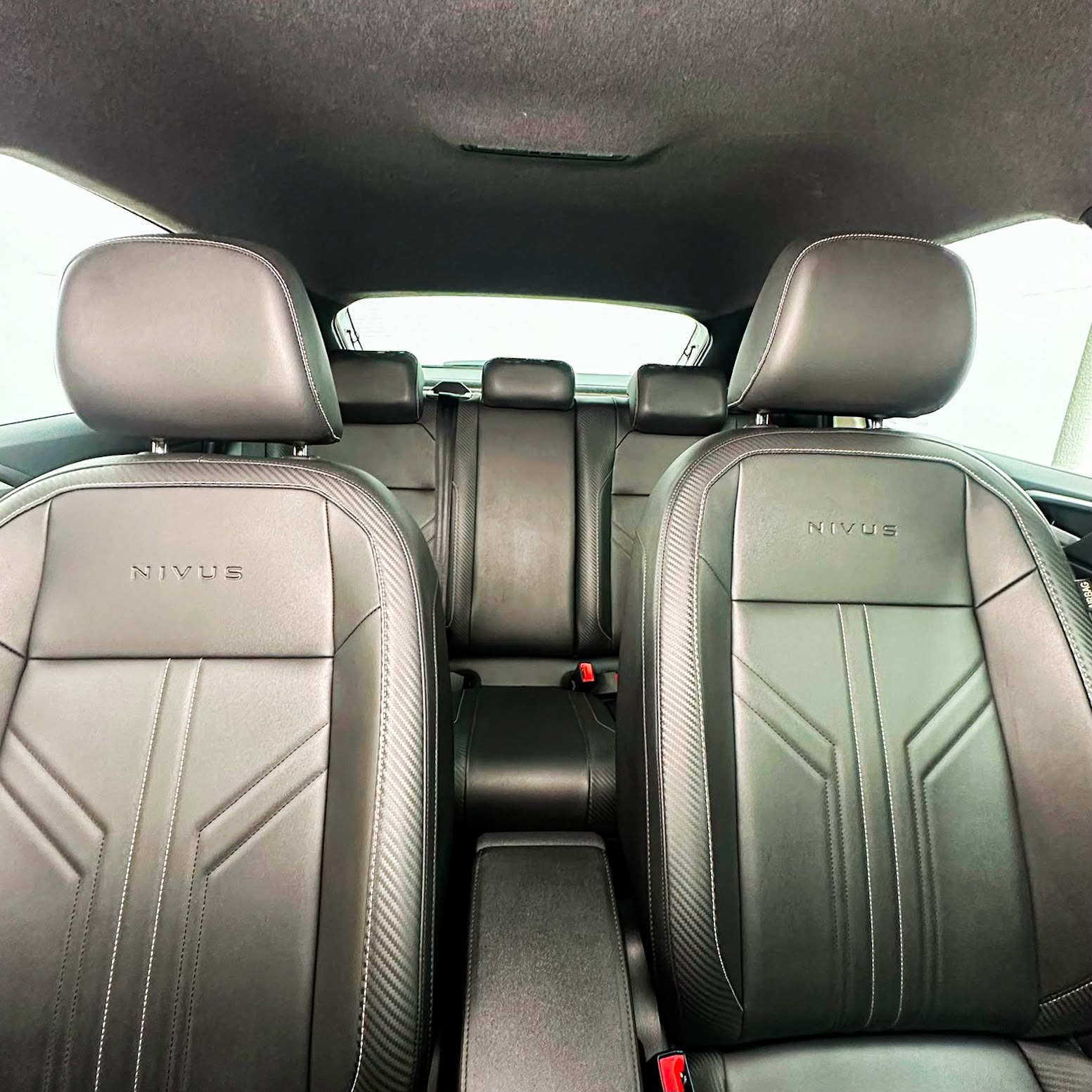 Volkswagen Nivus Highline 1.0 200 TSI Flex Aut. - foto 8