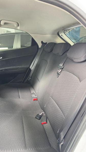 Hyundai HB20 Vision 1.6 Flex 16V Automático - foto 7