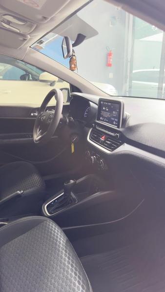 Hyundai HB20 Vision 1.6 Flex 16V Automático - foto 14