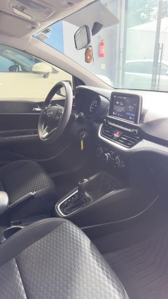 Hyundai HB20 Vision 1.6 Flex 16V Automático - foto 16