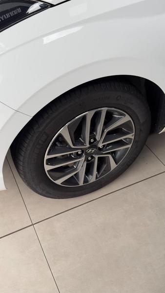 Hyundai HB20 Vision 1.6 Flex 16V Automático - foto 11